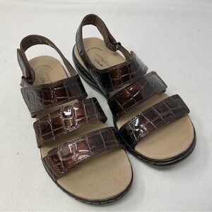 NWOT Clarks Size 7 Women's Leisa Melinda Brown Sandal